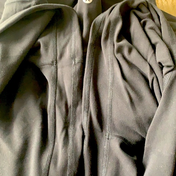 COPY - Lululemon Align 7/8 length, all size 4 - Picture 2 of 2